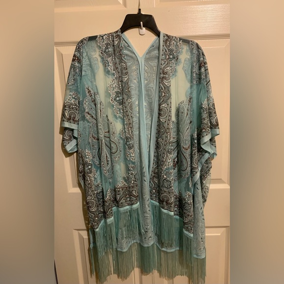 Rush Fashion Mint Paisley Fringe Kimono - Picture 3 of 5